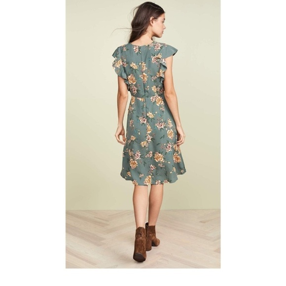 SALE ✨$89 J.O.A. Green Floral Faux Wrap Midi Dress - Picture 4 of 6